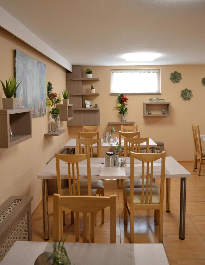 Alfred Panzio Bed & Breakfast Budapest Exterior photo